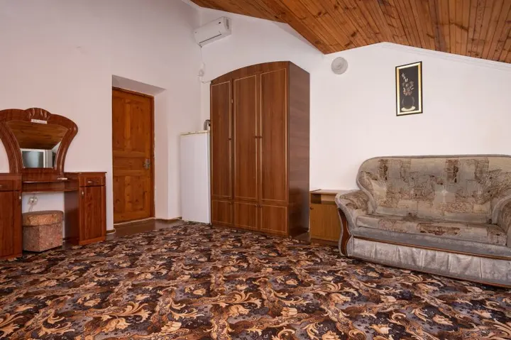 Судак: Гостевой Дом Paradise