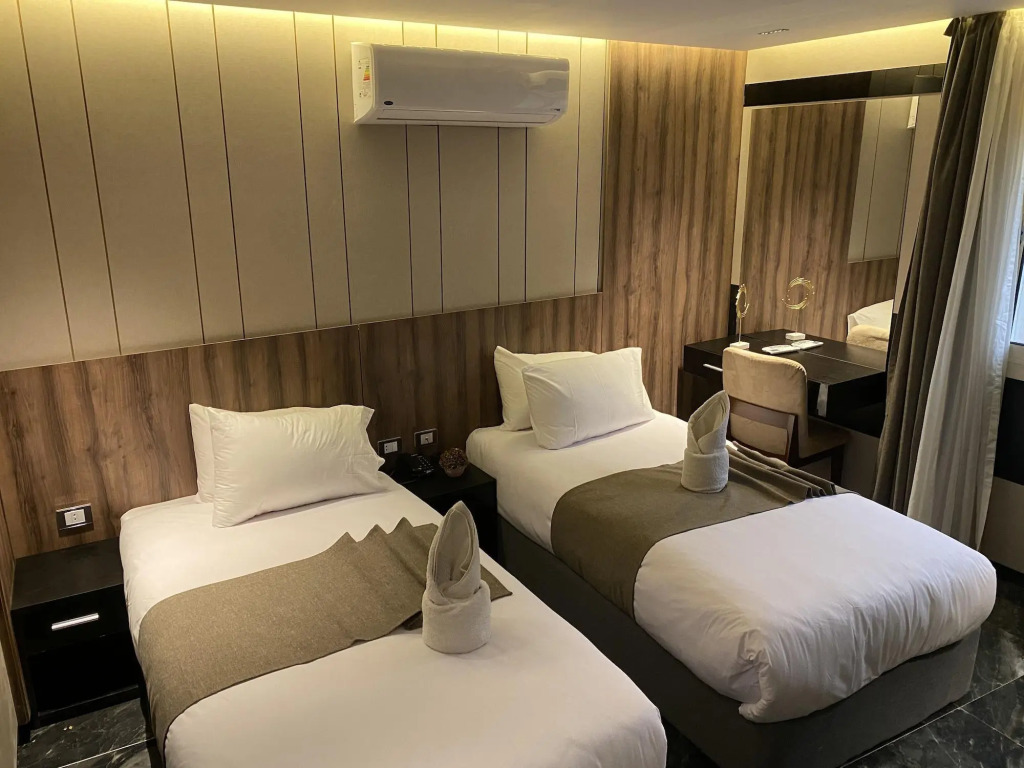 Гиза: The View Delta Hotel