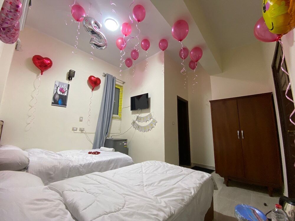 Гиза: Sneferu Hotel