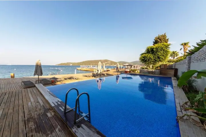 Голькой: Regal Home With Shared Pool Near Beach in Bodrum