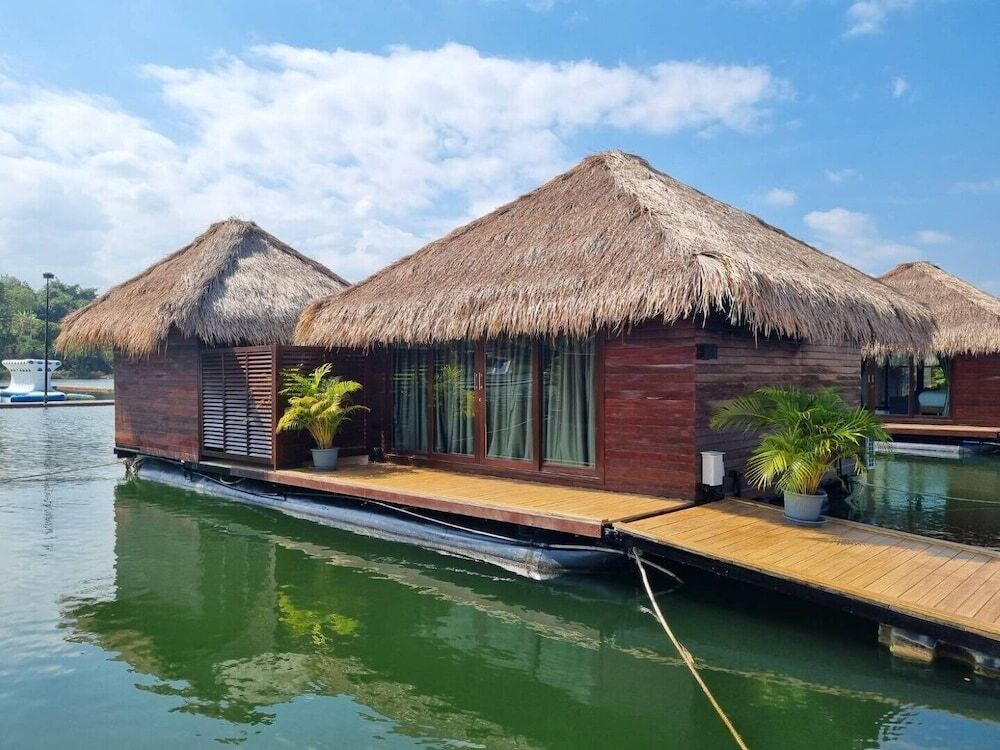 Тха Кра Дан: Ruknam Resort