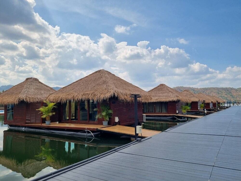 Тха Кра Дан: Ruknam Resort