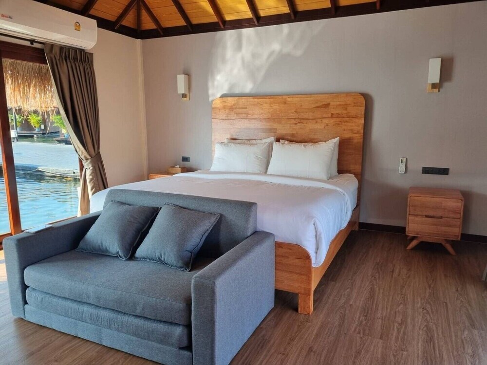 Тха Кра Дан: Ruknam Resort