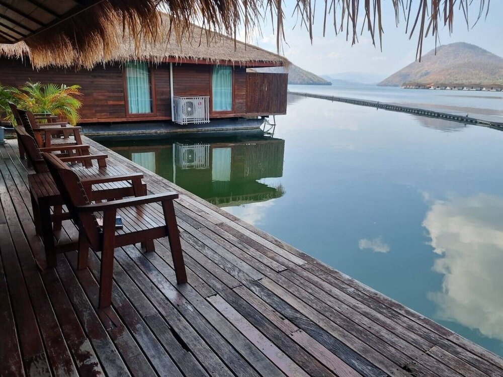 Тха Кра Дан: Ruknam Resort