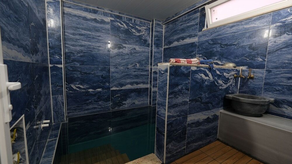 Газлигёль: Regulus Termal Apart Hotel & Villas