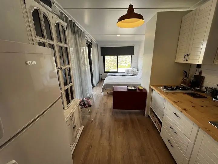 Valentina Tiny House with Sea View — фото 2