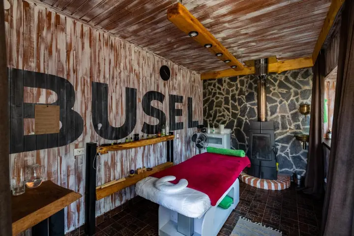 Красный Огорок: Busel Park Hotel
