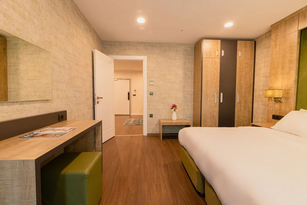 Йомра: Sabirlar City Suites Otel