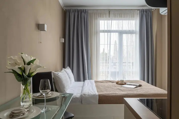 Сириус: Апартаменты Red Apartments Арт Лайт Розен