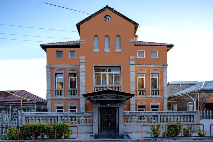 Villa Ayghedzor — фото 1