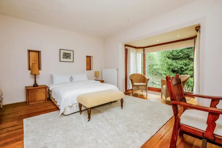Сайл: Spacious Private Villa With Pool in Sile