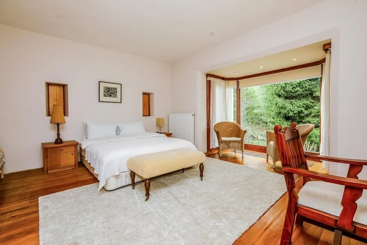 Сайл: Spacious Private Villa With Pool in Sile