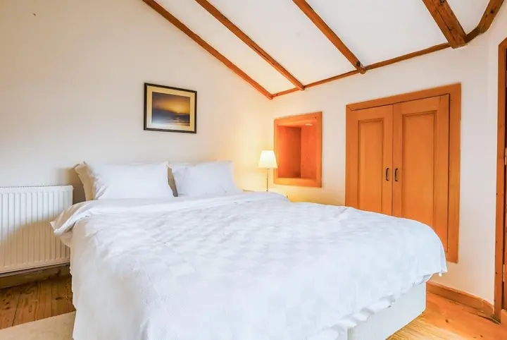 Сайл: Spacious Private Villa With Pool in Sile
