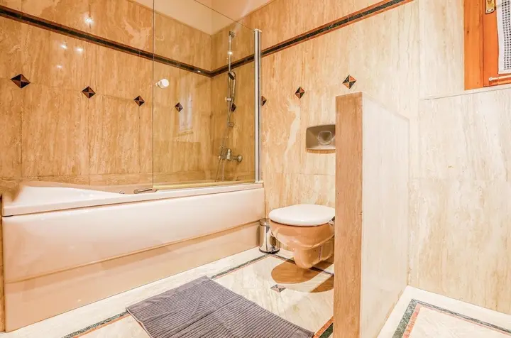 Сайл: Spacious Private Villa With Pool in Sile