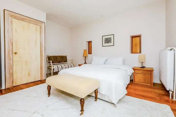Сайл: Spacious Private Villa With Pool in Sile