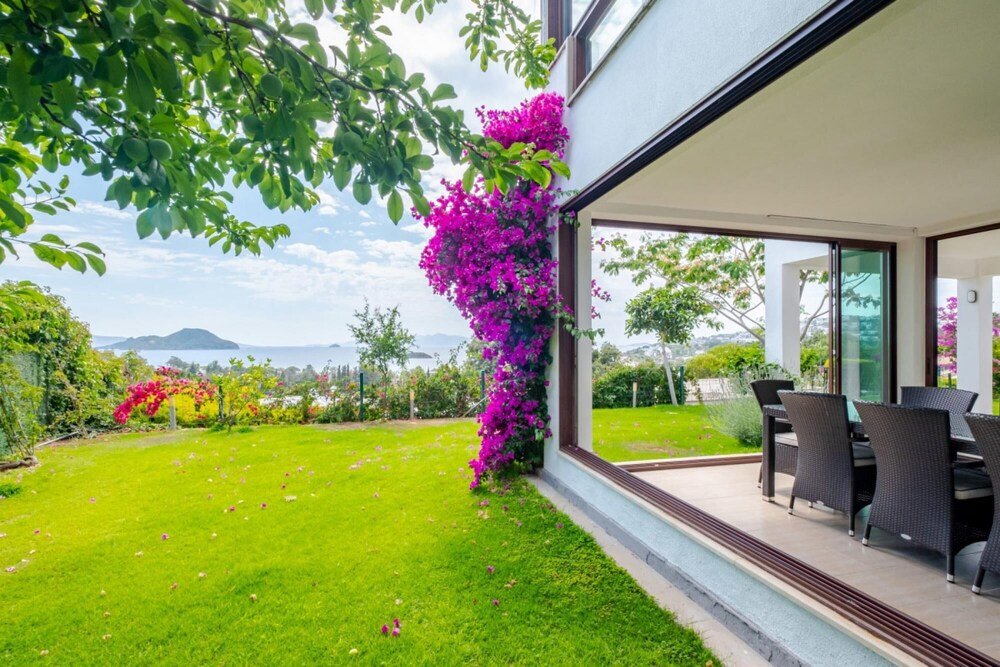 Тургутрейс: Flat With Sea View and Shared Pool in Bodrum
