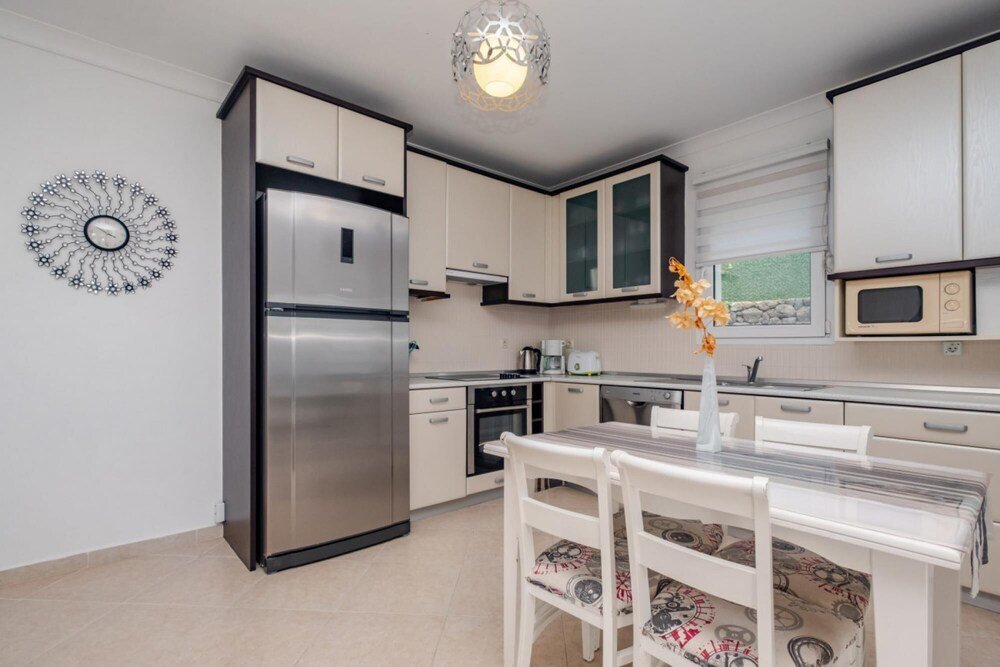 Тургутрейс: Flat With Sea View and Shared Pool in Bodrum
