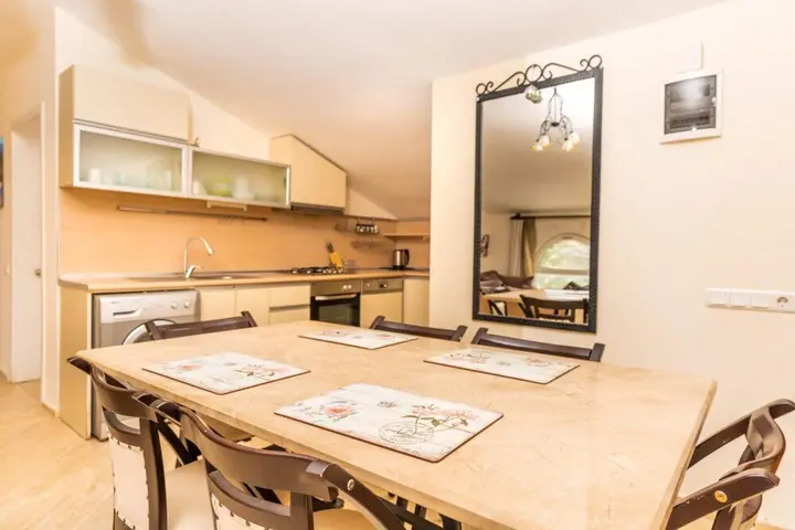 Калкан: Lovely Flat Near Beach With Shared Pool in Kalkan