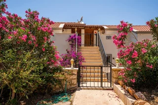 Калкан: Lovely Flat Near Beach With Shared Pool in Kalkan