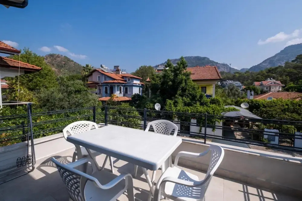 Тургутрейс: Central Villa Near Sea With Balcony in Fethiye