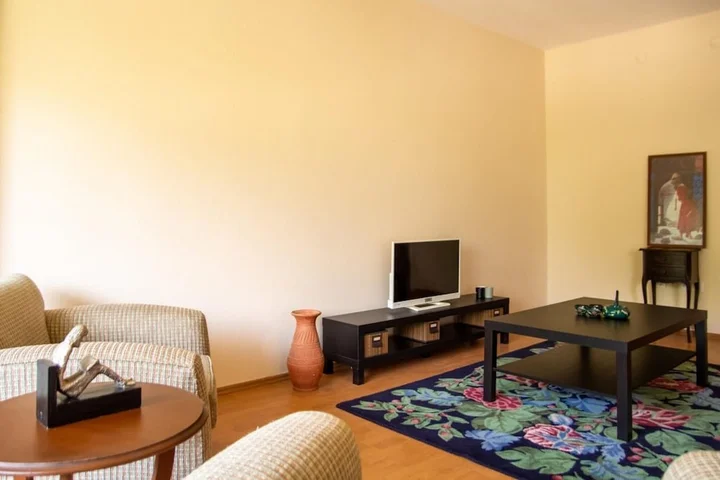 Измир: Lovely Flat near Public Transportation in Izmir