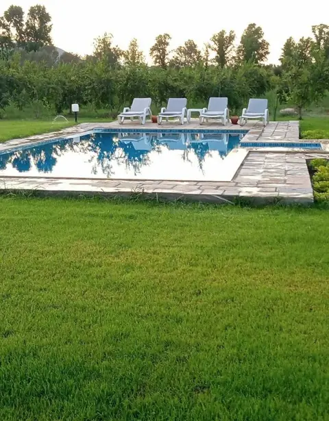 Дальян: Villa in a Pomagranate Orchard