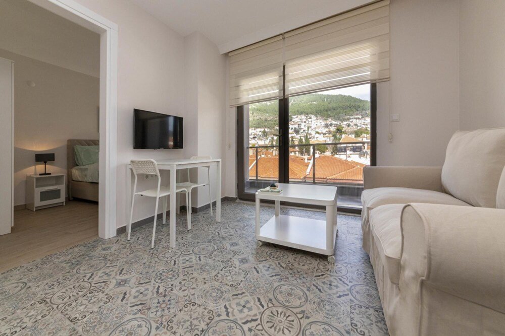 Convenient Flat With Central Location in Mugla — фото 3