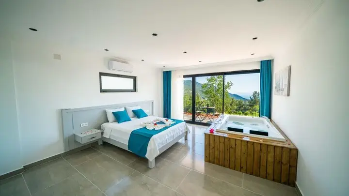Chic Villa With Pools Jacuzzi Nature View in Kas — фото 3