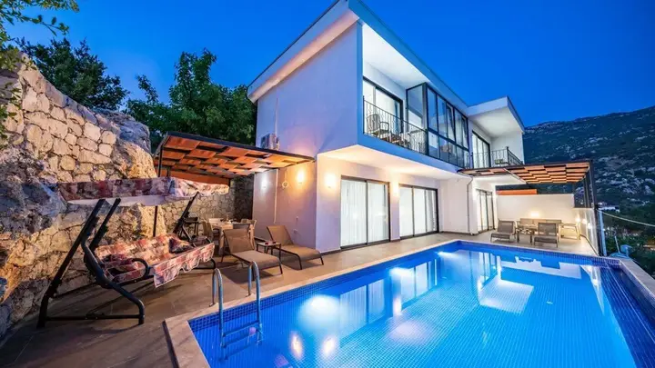 Chic Villa With Pools Jacuzzi Nature View in Kas — фото 4