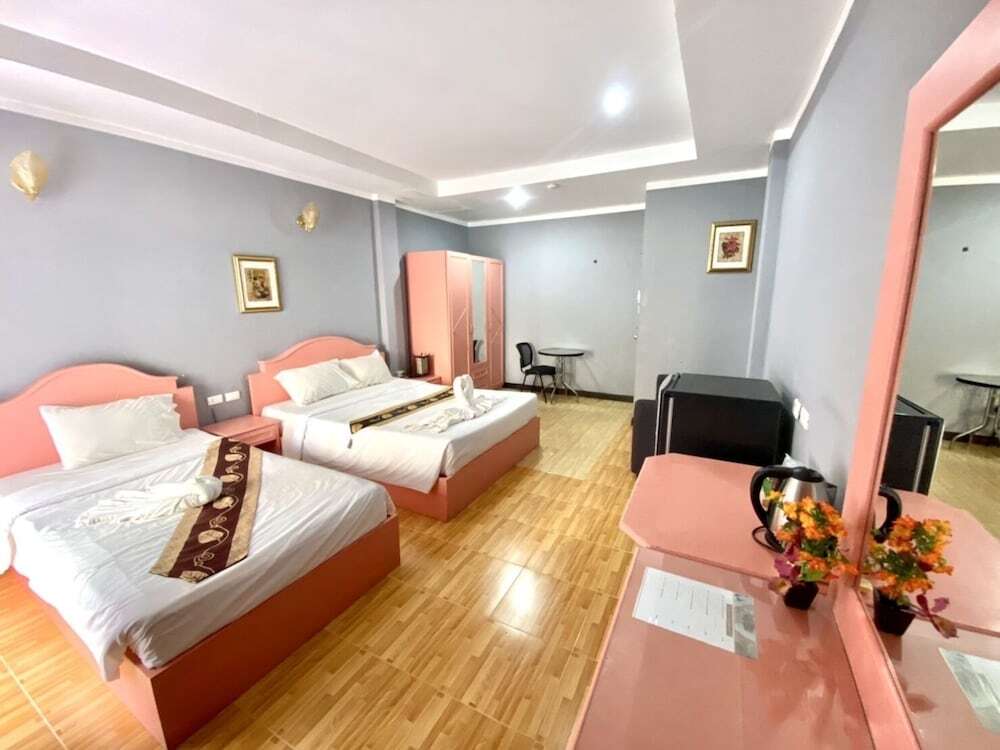 Кату: Lan Baanburi