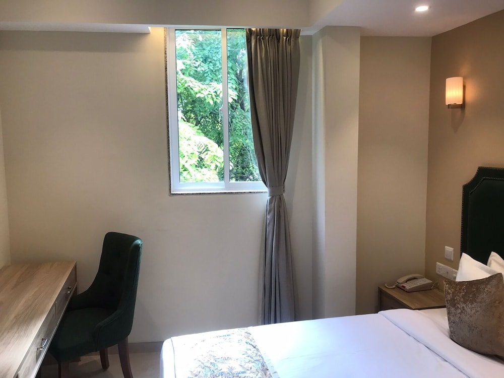 Северный атолл Мале: Hotel Flora