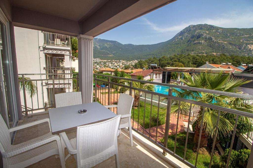 Fethiye Nokta Nif Suit Apart — фото 6