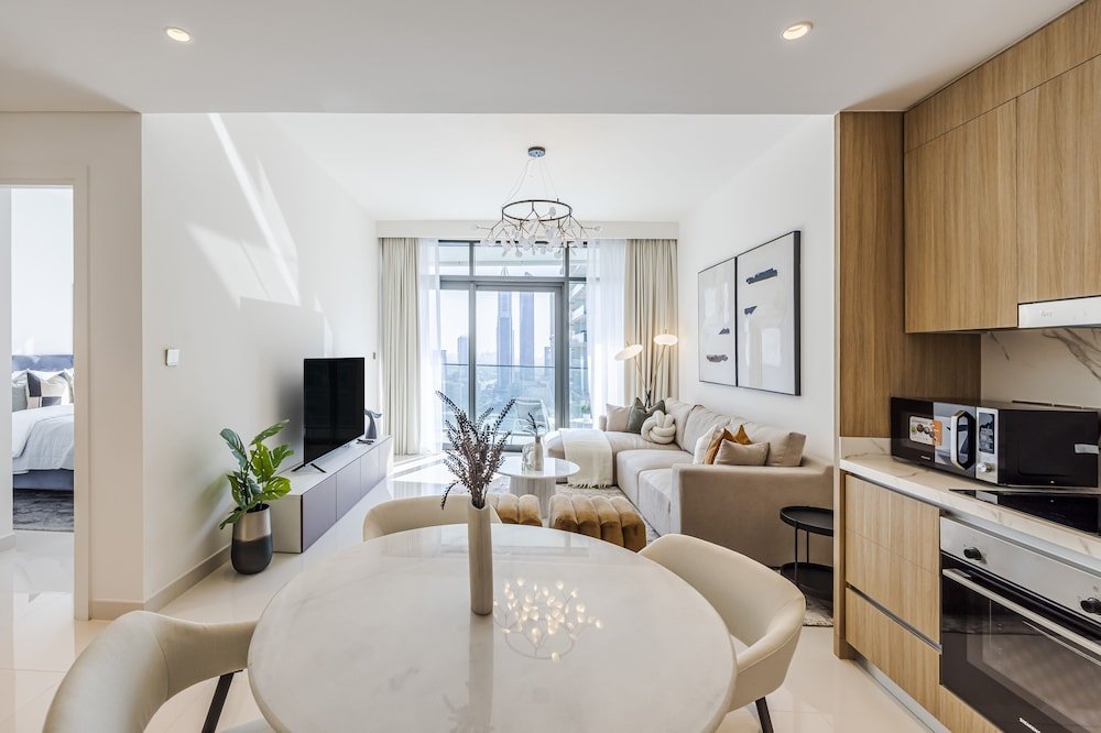Дубай: DHH -1 Bed Beach Vista Emaar Beachfront