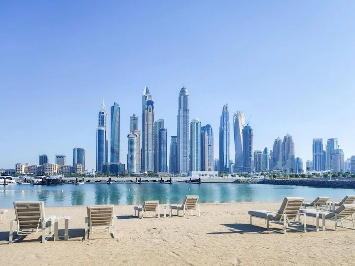 Дубай: Deluxe 3BR Apt w Dubai Marina Vws Beach Access
