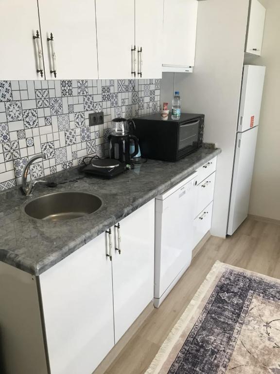 Карабурун: Fully Furnished Comfortable Flat in Izmir