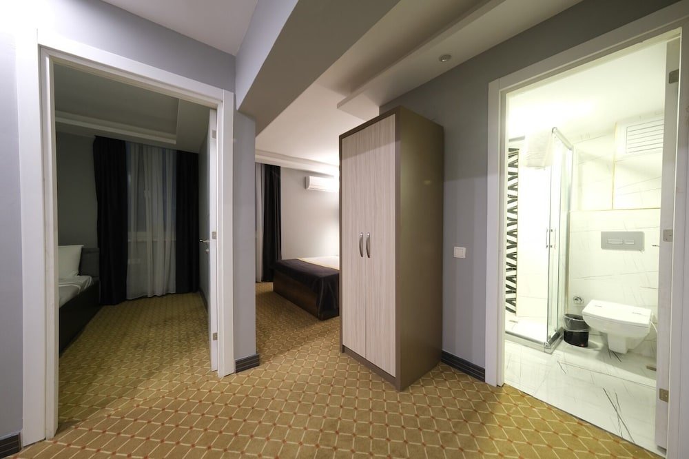 Мерсин: Eniza Hotel