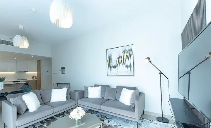 Дубай: Homesgetaway - Cozy 2BR in Liv Residence