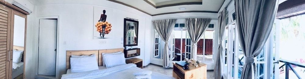 Северный атолл Мале: Go Surf Maldives