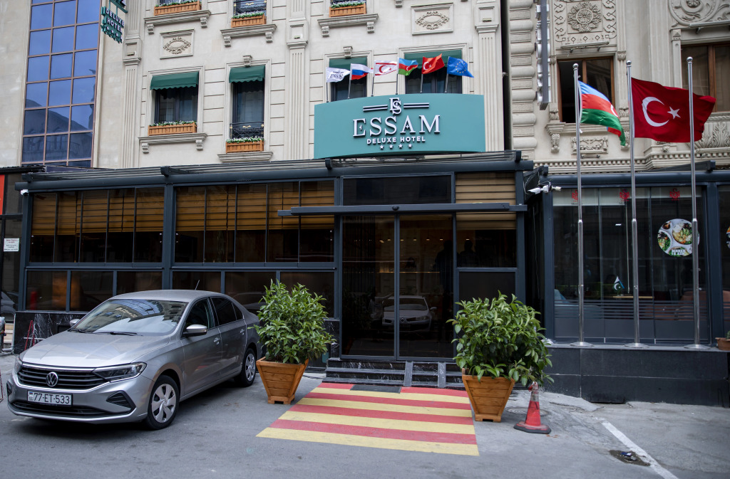 Баку: Отель Essam Deluxe