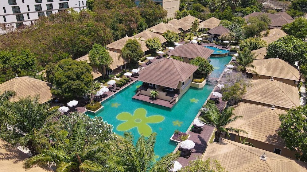 Паттайя: East Sea Paradise Hotel