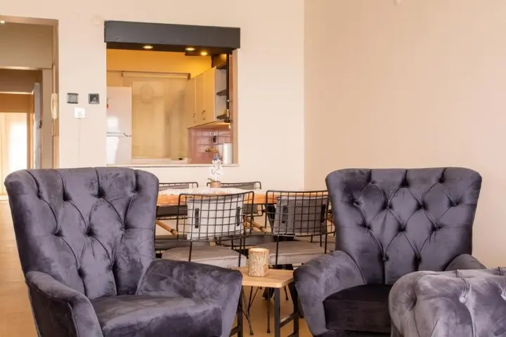 Измир: Furnished Stylish Sea View Flat in Izmir Konak