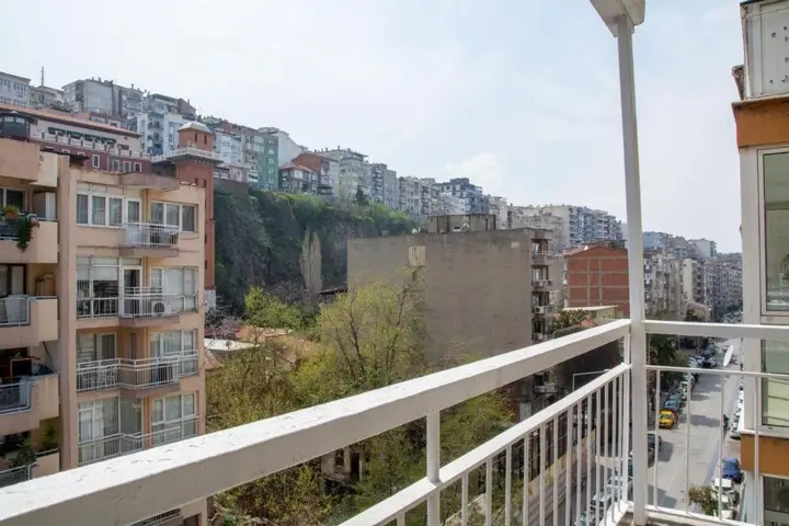 Измир: Furnished Stylish Sea View Flat in Izmir Konak