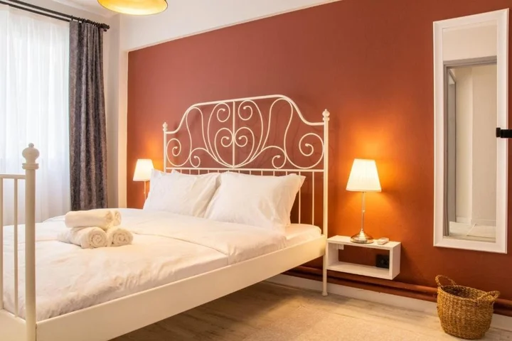 Измир: Gorgeous Flat With Balcony in Izmir Konak