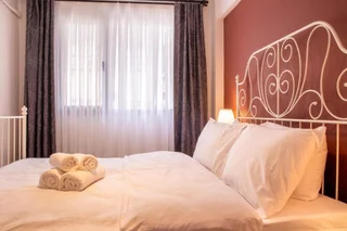 Измир: Gorgeous Flat With Balcony in Izmir Konak