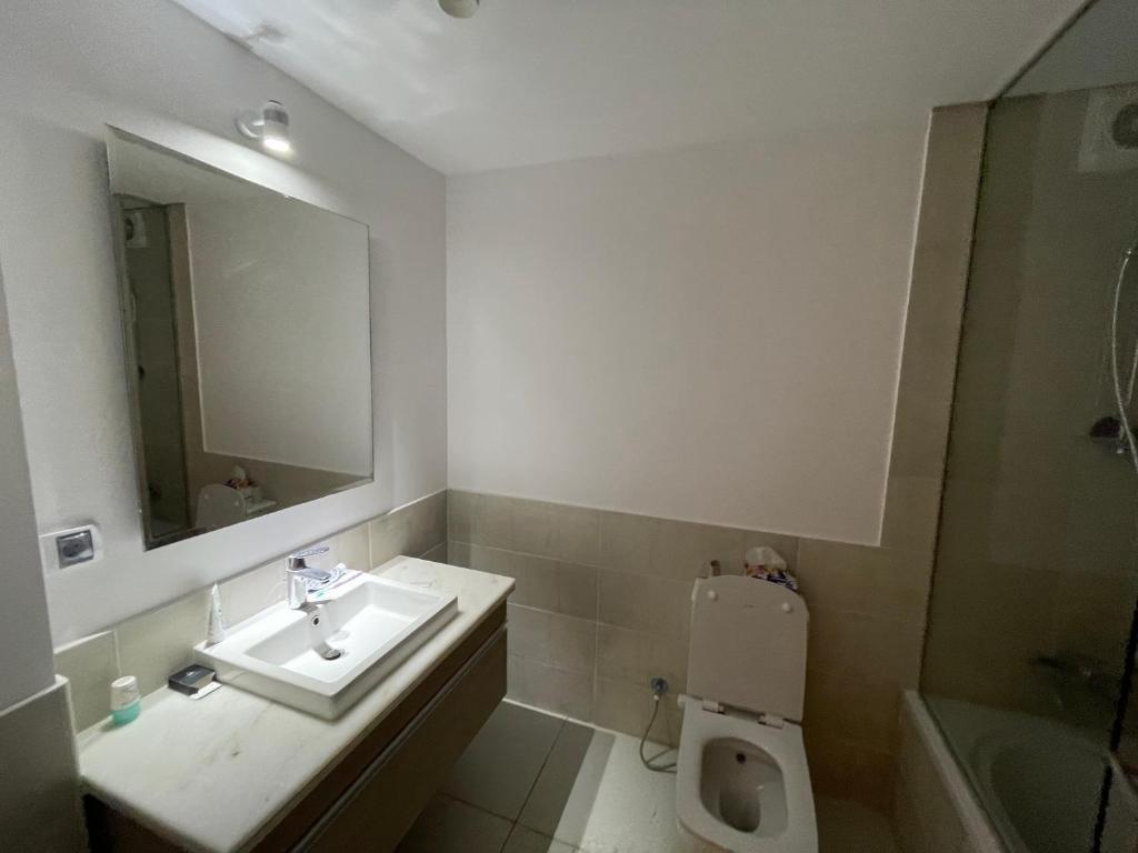 Эль-Аламейн: First row Sea view villa in safi Marassi