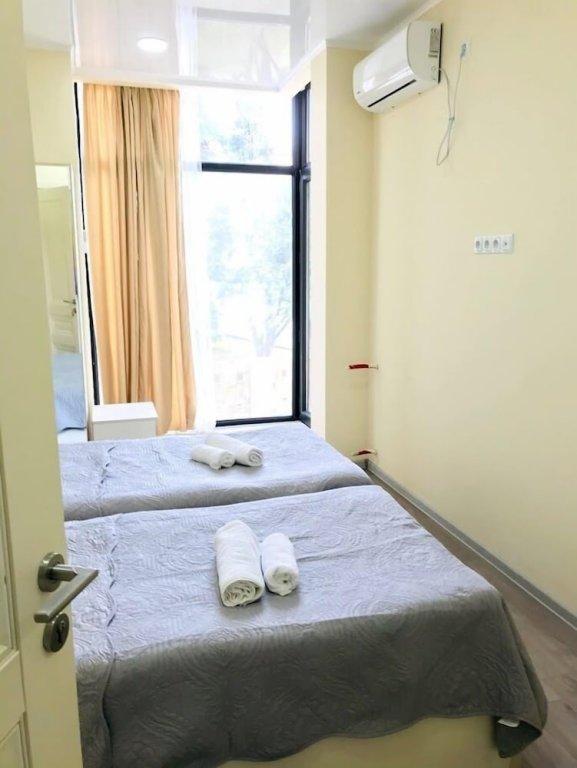 Кобулети: Hotel Gurya
