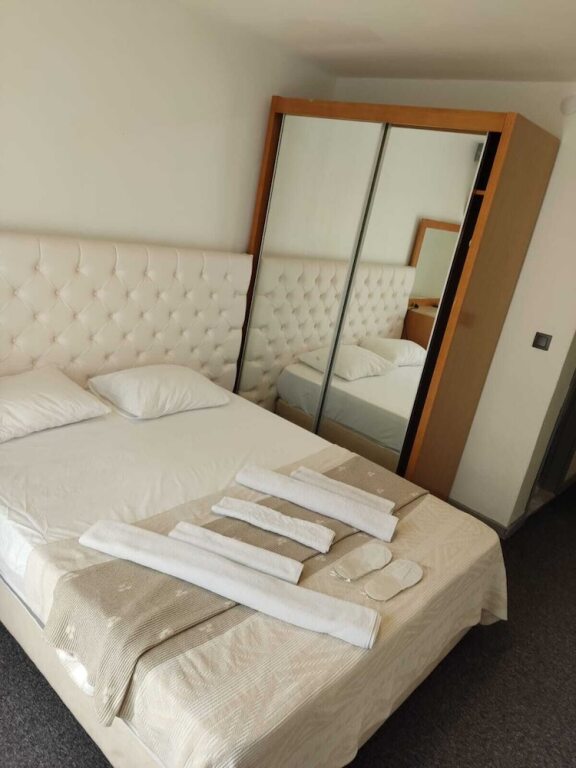 Кушадасы: Avalon Otel