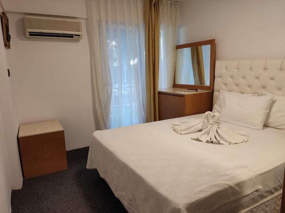 Кушадасы: Avalon Otel