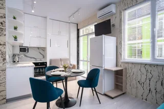 Сириус: Апартаменты Red Apartments Арт Лайт Сити Кортес