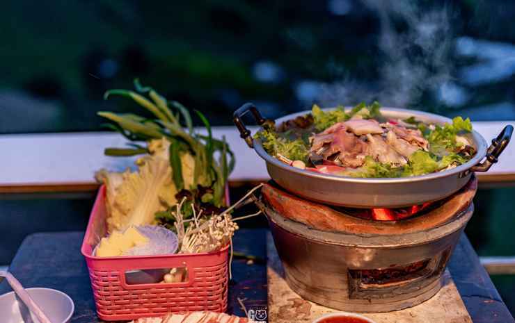 Маерим: Phuchuanlong Monjam